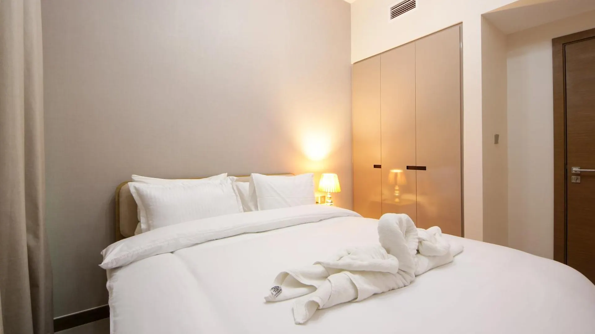 Stylish 2Br Apartment By Missoni Near Dubai Mall United Arab Emirates